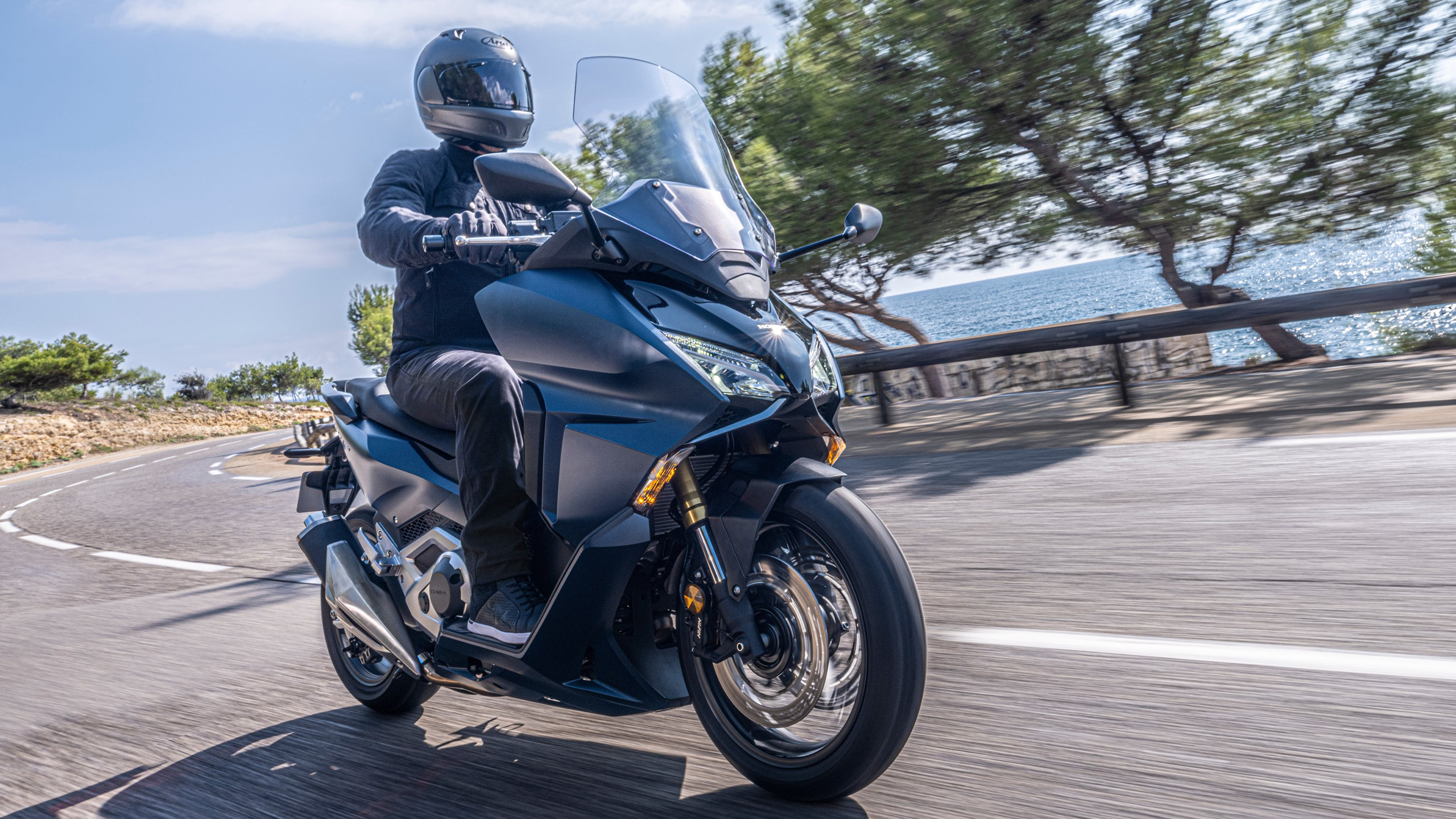 HONDA FORZA 750