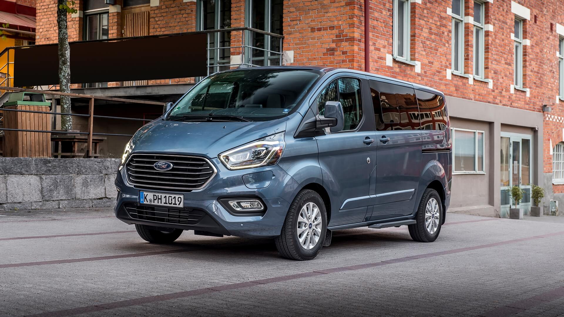 FORD Tourneo Custom - Leasing I Wynajem Długoterminowy - Carsmile